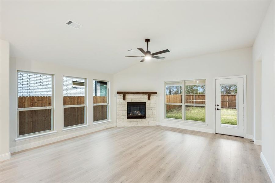 Spacious, unfurnished interior of a new home in East Oak Creek 50-55, Commerce (Image 30). Spacious, unfurnished interior of a new home in East Oak Creek 50-55, Commerce (Image 30).