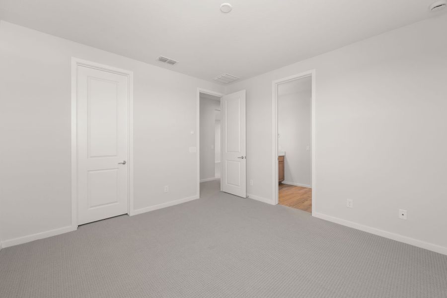 Spacious, unfurnished interior of a new home in Harvest - Enchantment Series, Queen Creek (Image 25). Spacious, unfurnished interior of a new home in Harvest - Enchantment Series, Queen Creek (Image 25).