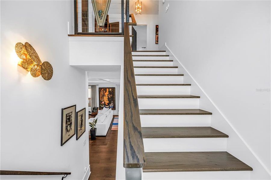 Furnished interior view inside a new home in , St. Petersburg (Image 67).