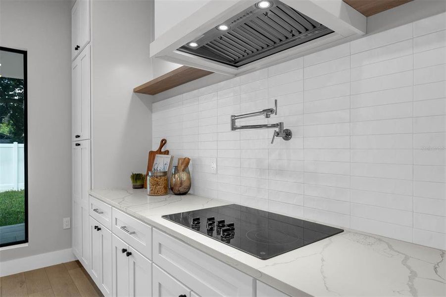 Close-up of interior finishes inside a home in , Orlando (Image 19). Close-up of interior finishes inside a home in , Orlando (Image 19).