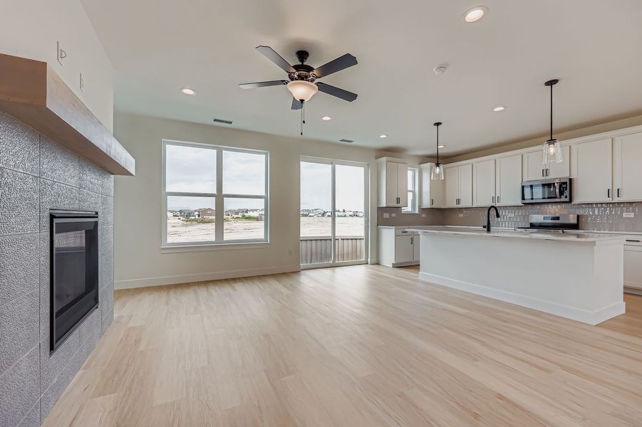 Plan C301 Representative Photo