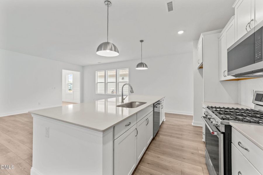 31-web-or-mls-VB4A9505