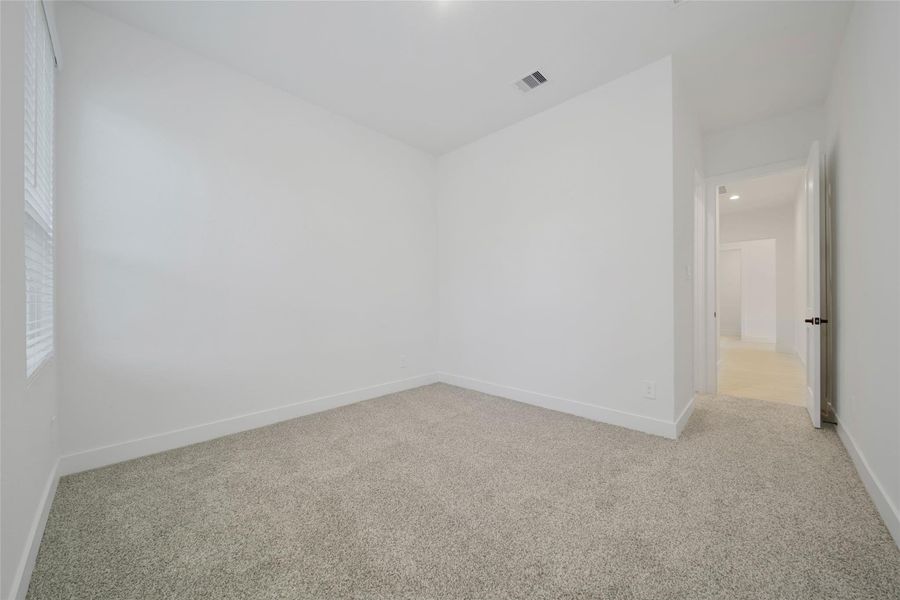 Spacious, unfurnished interior of a new home in Butlers Bend Estates, Pinehurst (Image 37).