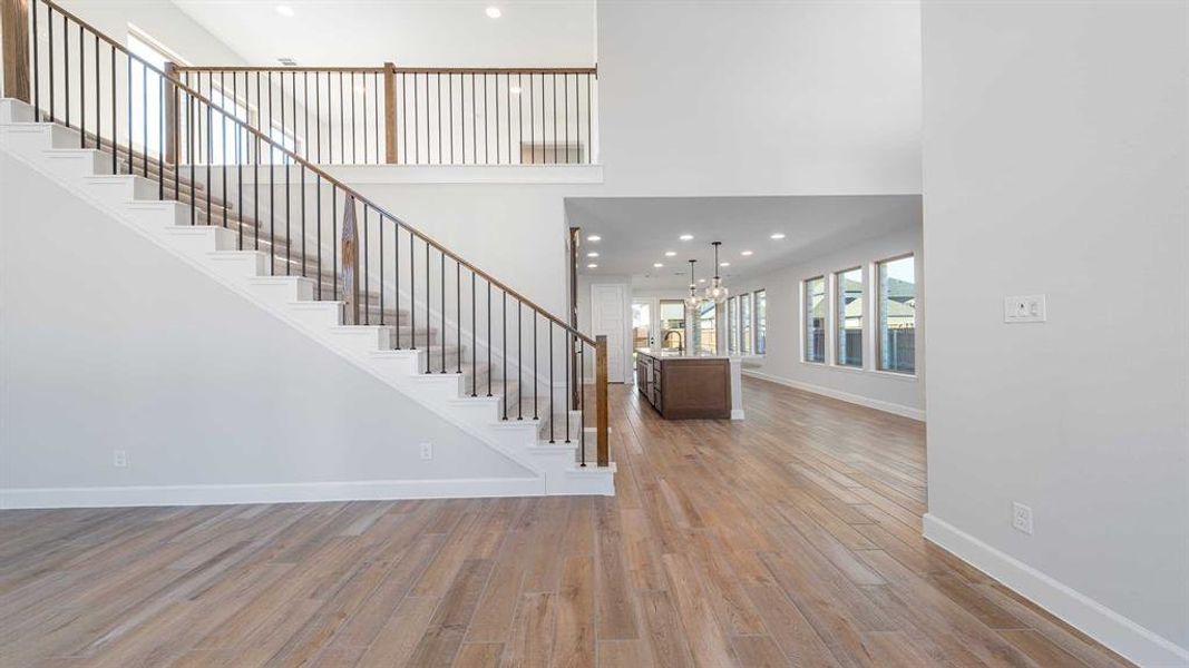 Spacious, unfurnished interior of a new home in The Parks At Wilson Creek 40', Celina (Image 21).