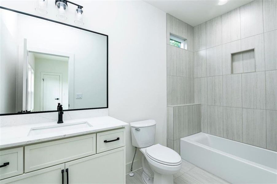 Furnished interior view inside a new home in , Monroe (Image 7).