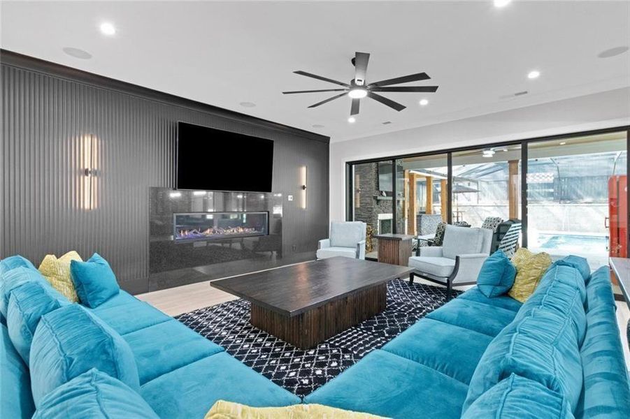 Furnished interior view inside a new home in , Roswell (Image 52).