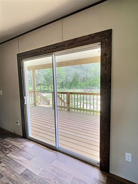 Spacious, unfurnished interior of a new home in , Hudson (Image 10).