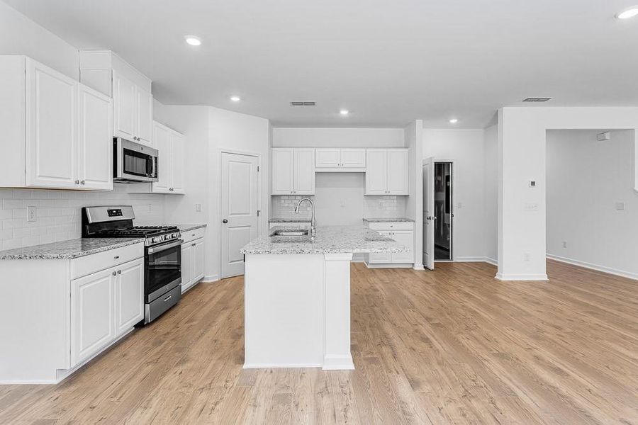 Furnished interior view inside a new home in Heritage River, Euharlee (Image 6).