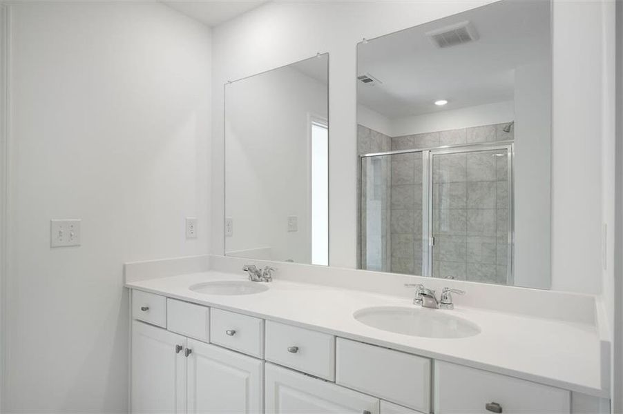 Furnished interior view inside a new home in Hampton Trace, Marietta (Image 10).