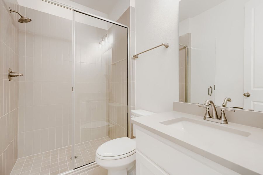 2216 Ten Mile - Full Bathroom 2216 Ten Mile - Full Bathroom