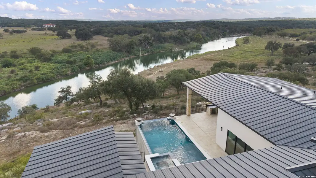 Exterior details and patio area of a home in , Canyon Lake (Image 41).