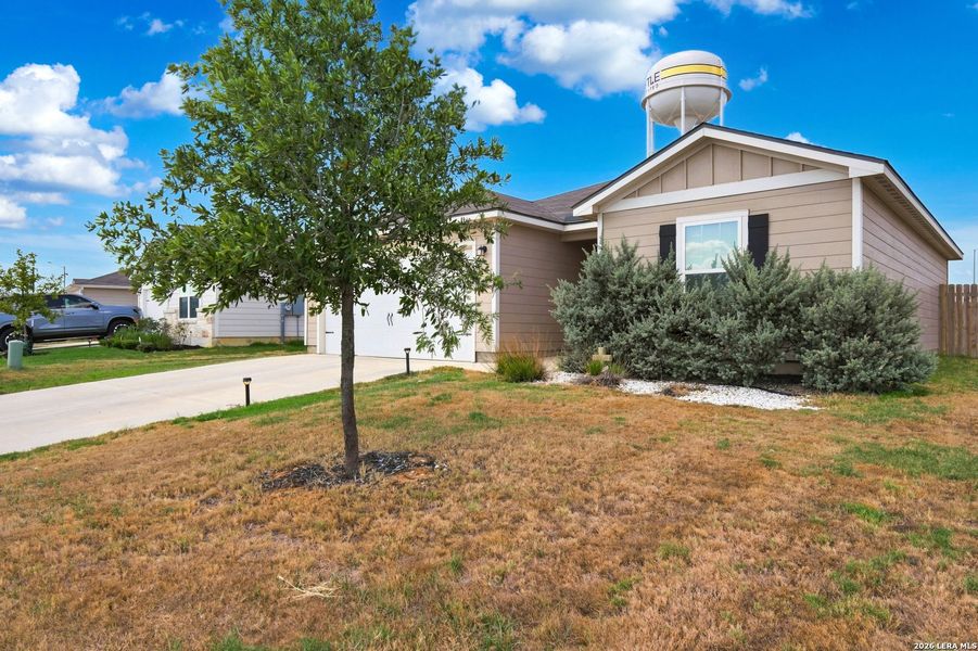 Image 26 of a home in Rosewood Estates.