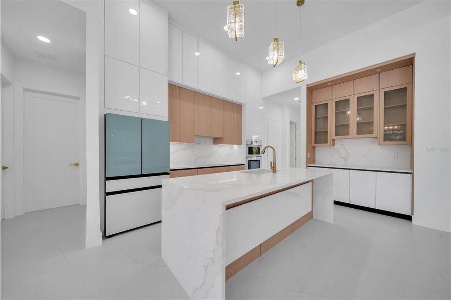 Furnished interior view inside a new home in , Cape Coral (Image 16).