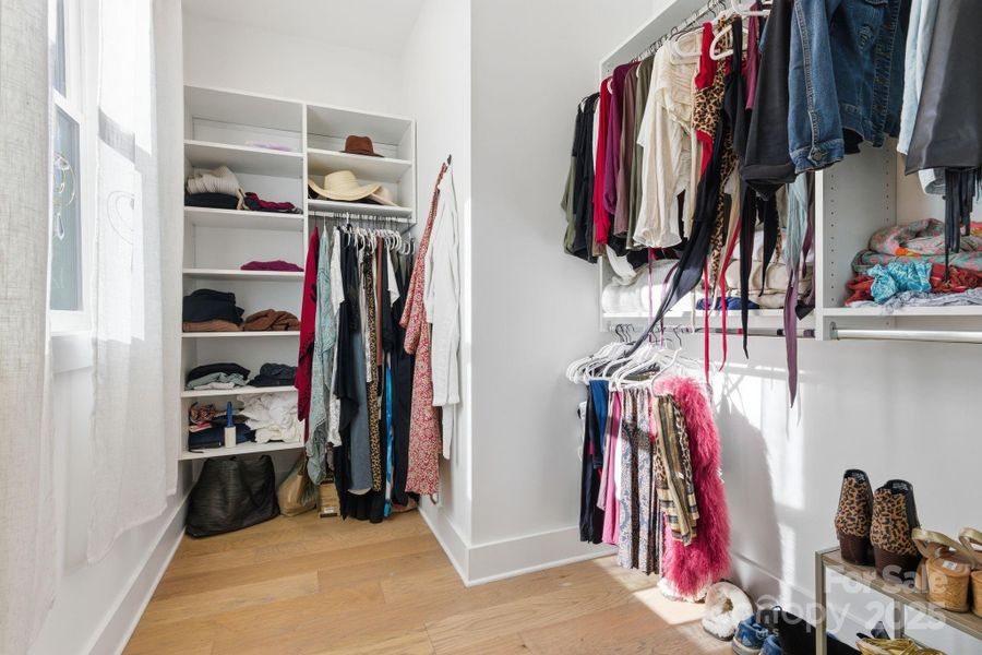 Image 37 of a home in . Image 37 of a home in .