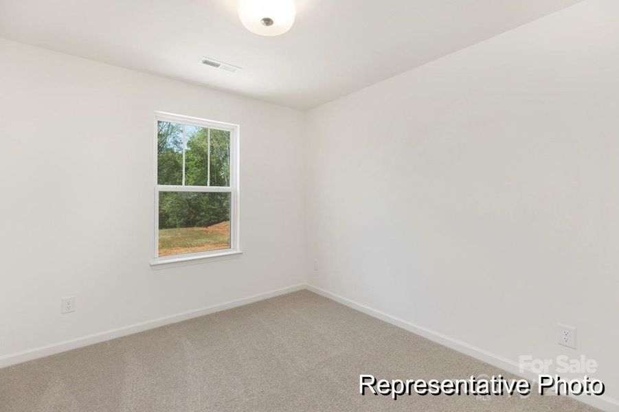 Spacious, unfurnished interior of a new home in Streamside, Red Cross (Image 17).