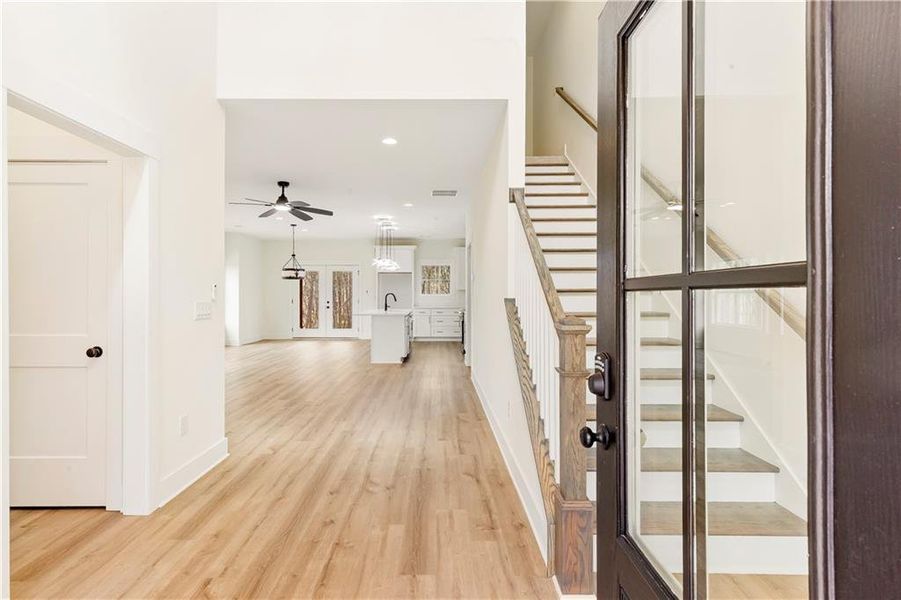 Spacious, unfurnished interior of a new home in , Dallas (Image 44).