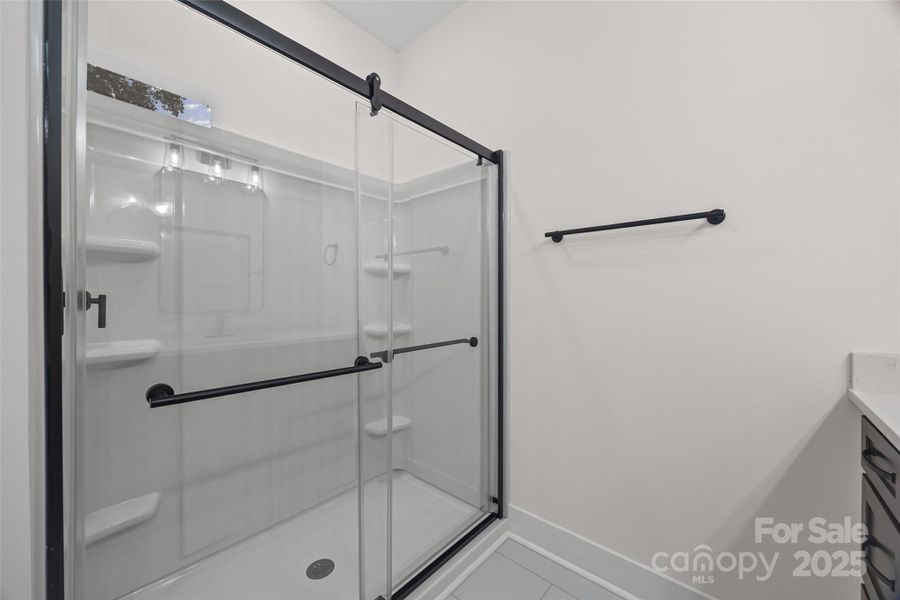 Image 16 of a home in .