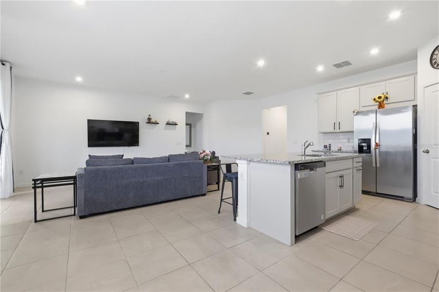 Furnished interior view inside a new home in Grandview Gardens, Deland (Image 32).