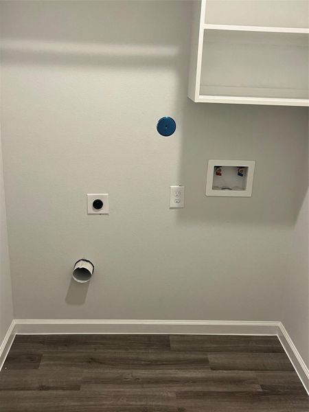 Spacious, unfurnished interior of a new home in , Houston (Image 18).