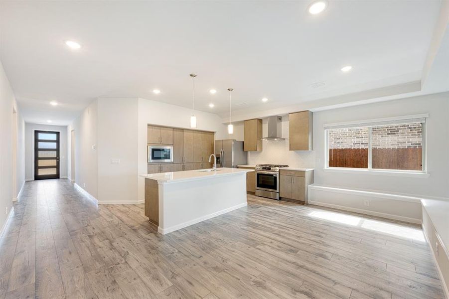 Furnished interior view inside a new home in Hulen Trails, Fort Worth (Image 19).