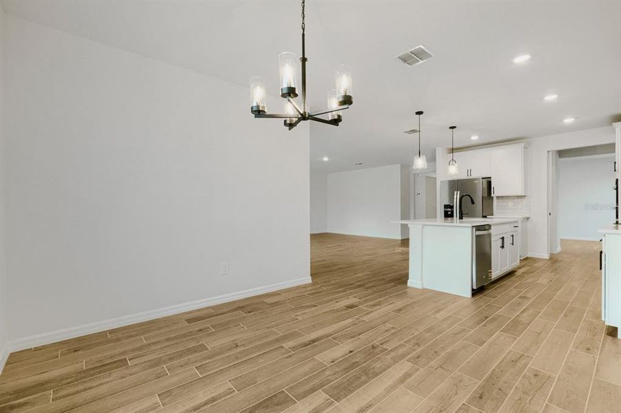Spacious, unfurnished interior of a new home in The Grove at Stuart Crossing - Signature Series, Bartow (Image 18). Spacious, unfurnished interior of a new home in The Grove at Stuart Crossing - Signature Series, Bartow (Image 18).