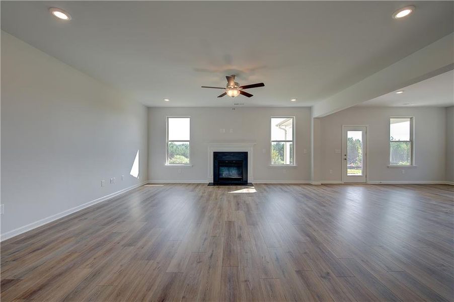 Spacious, unfurnished interior of a new home in Brighton, Locust Grove (Image 28). Spacious, unfurnished interior of a new home in Brighton, Locust Grove (Image 28).