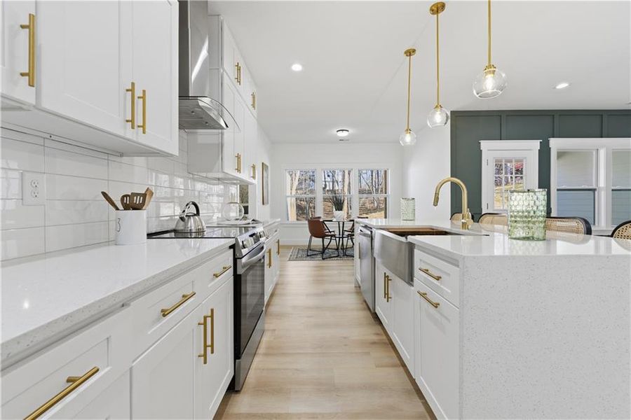 Furnished interior view inside a new home in , Cartersville (Image 32).