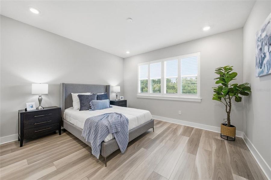 Furnished interior view inside a new home in , Wesley Chapel (Image 16).