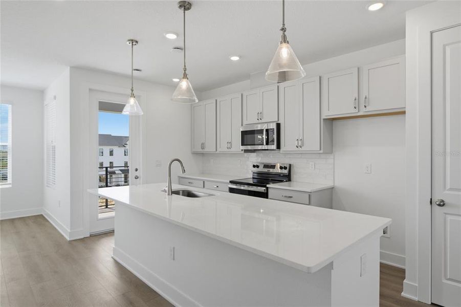 Furnished interior view inside a new home in , Winter Garden (Image 9).