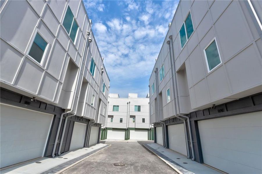 Exterior details and patio area of a home in The Moderns at Sugar Creek Phase III, Atlanta (Image 20).