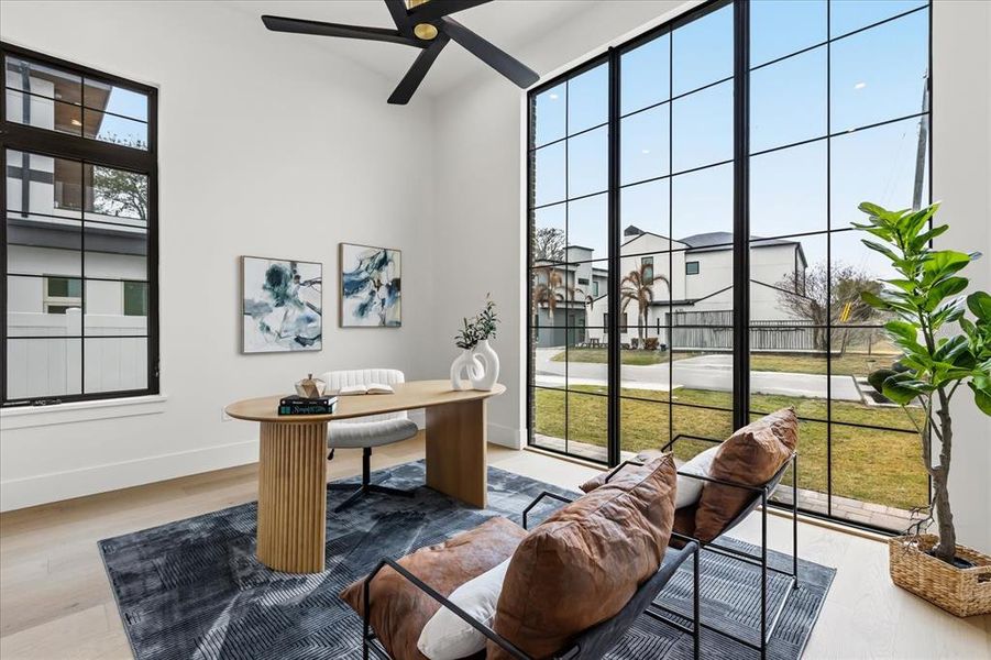 Furnished interior view inside a new home in , Winter Park (Image 11).