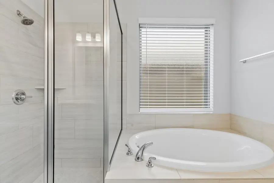 Furnished interior view inside a new home in Cane Island 50', Katy (Image 4). Furnished interior view inside a new home in Cane Island 50', Katy (Image 4).