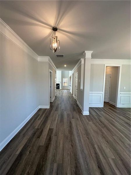 Spacious, unfurnished interior of a new home in Mirror Lake at South Harbour, Villa Rica (Image 18).