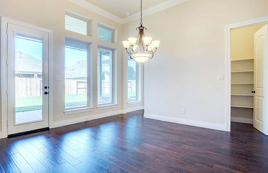Representative unfurnished interior of a home built from the 3710 by Ravenna Homes in Artavia 70′, Conroe (Image 27).