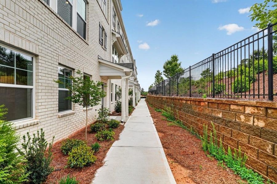 Exterior details and patio area of a home in Chandler Run, Tucker (Image 23).