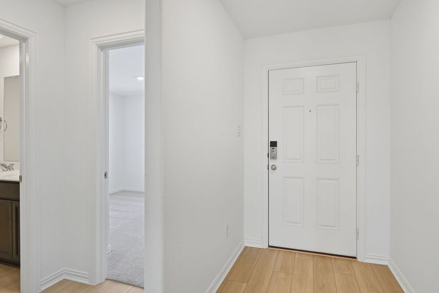 Spacious, unfurnished interior of a new home in River Ridge, Crandall (Image 12). Spacious, unfurnished interior of a new home in River Ridge, Crandall (Image 12).