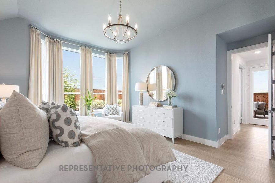 Furnished interior view inside a new home in Riceland: 50ft. lots, Mont Belvieu (Image 29).