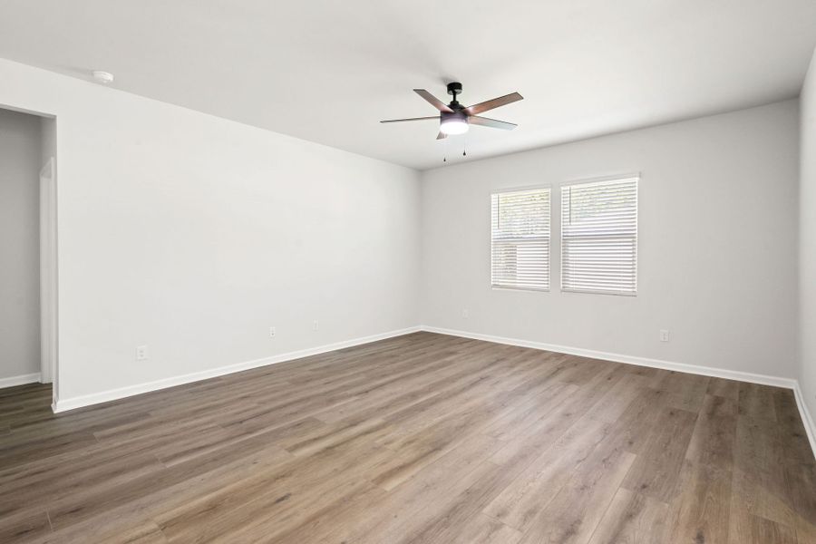 Spacious, unfurnished interior of a new home in Heartwood, Richmond Hill (Image 9). Spacious, unfurnished interior of a new home in Heartwood, Richmond Hill (Image 9).