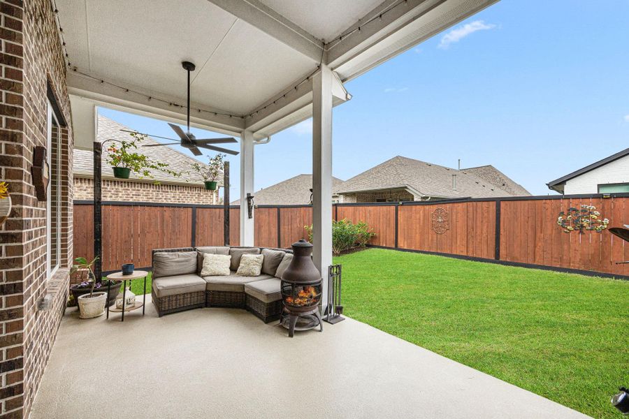 Exterior details and patio area of a home in , Tomball (Image 3).