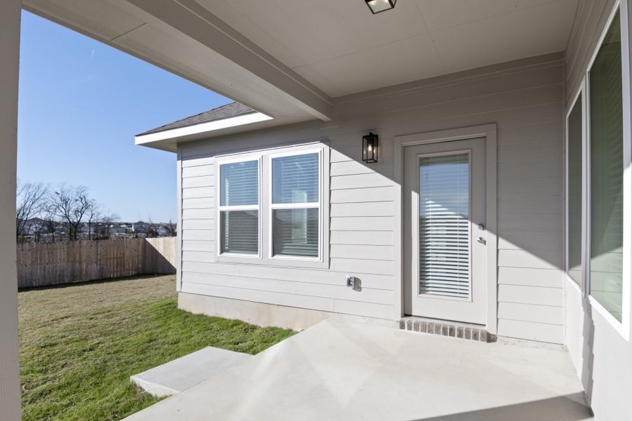 Exterior details and patio area of a home in Cool Water at Sonterra, Jarrell (Image 3).
