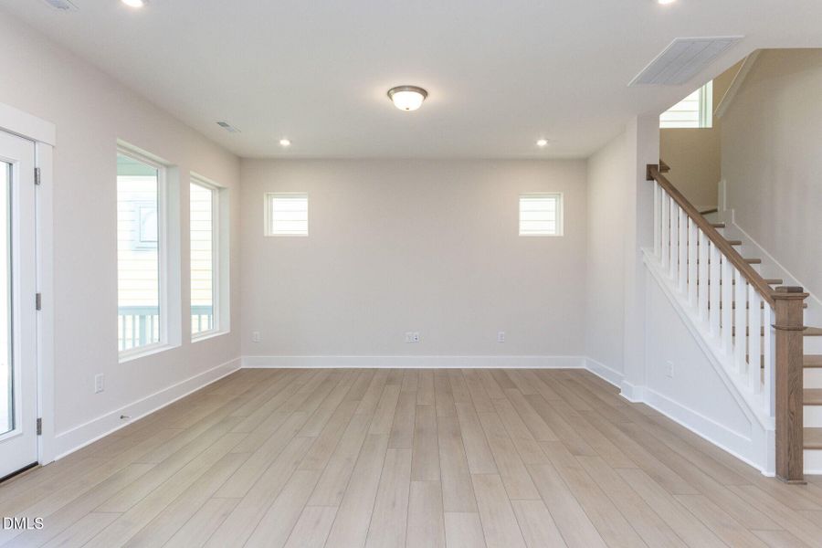 virtual-tour-147778-photo-17476973980275