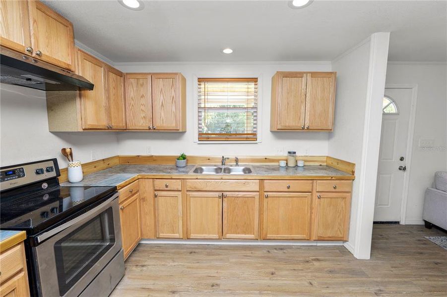 Furnished interior view inside a new home in , Lakeland (Image 8). Furnished interior view inside a new home in , Lakeland (Image 8).