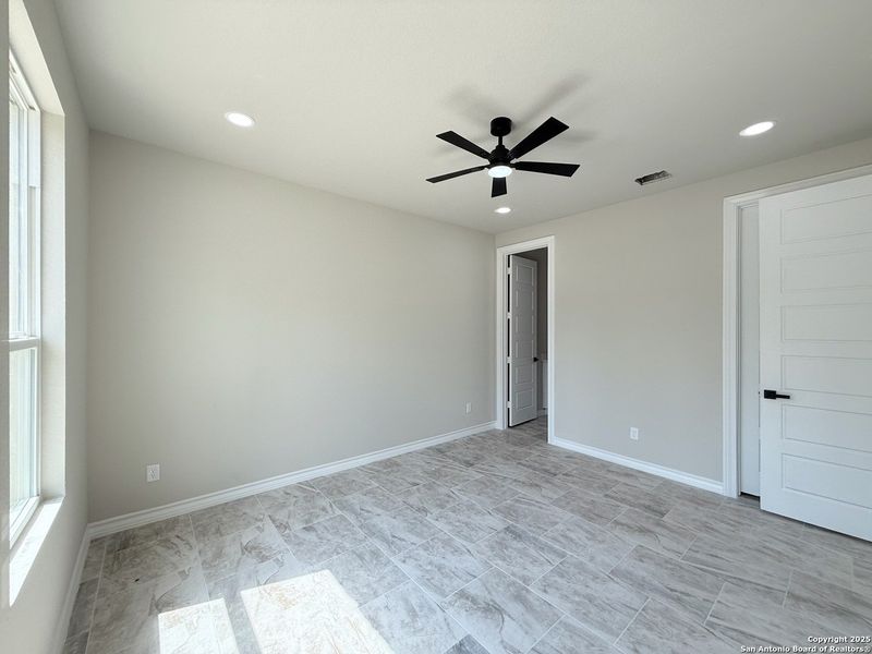 Spacious, unfurnished interior of a new home in , San Antonio (Image 25). Spacious, unfurnished interior of a new home in , San Antonio (Image 25).