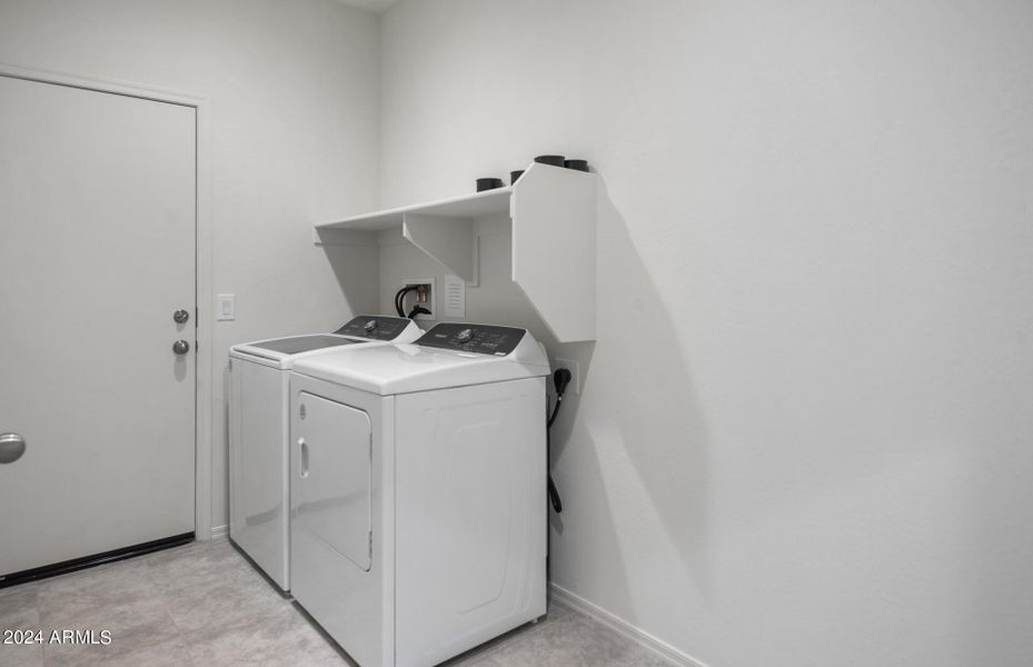 21 - Laundry Room