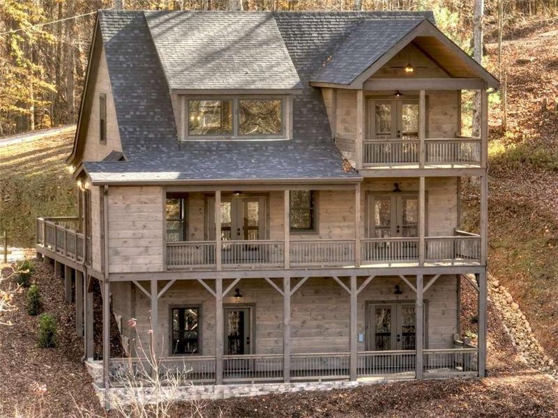 Image 43 of a home in .