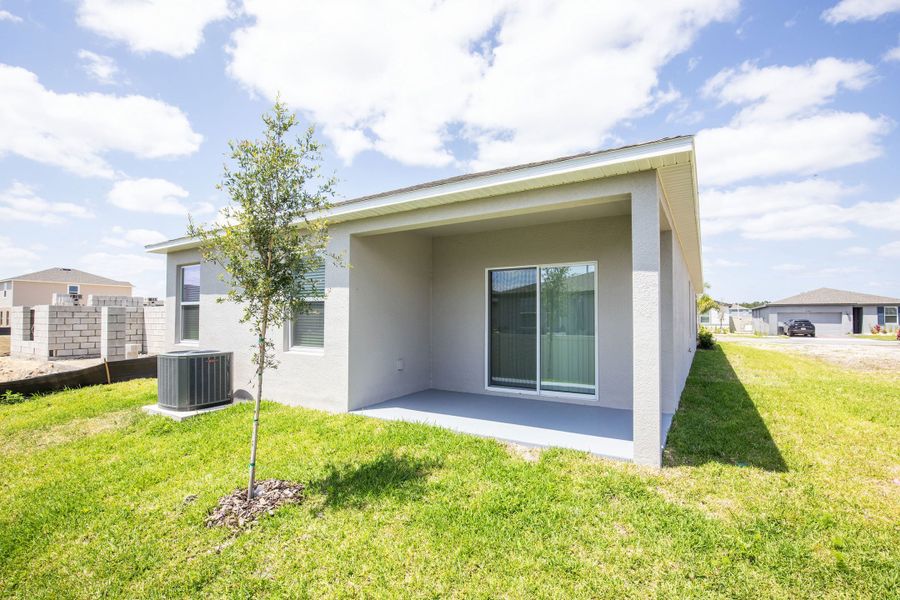 Representative exterior details of a home built from the Vista by Maronda Homes in Malabar Springs, Palm Bay (Image 2). Representative exterior details of a home built from the Vista by Maronda Homes in Malabar Springs, Palm Bay (Image 2).