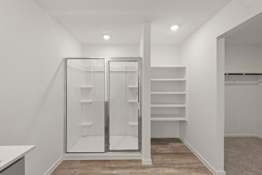 Spacious, unfurnished interior of a new home in Grand Pines, Magnolia (Image 7).