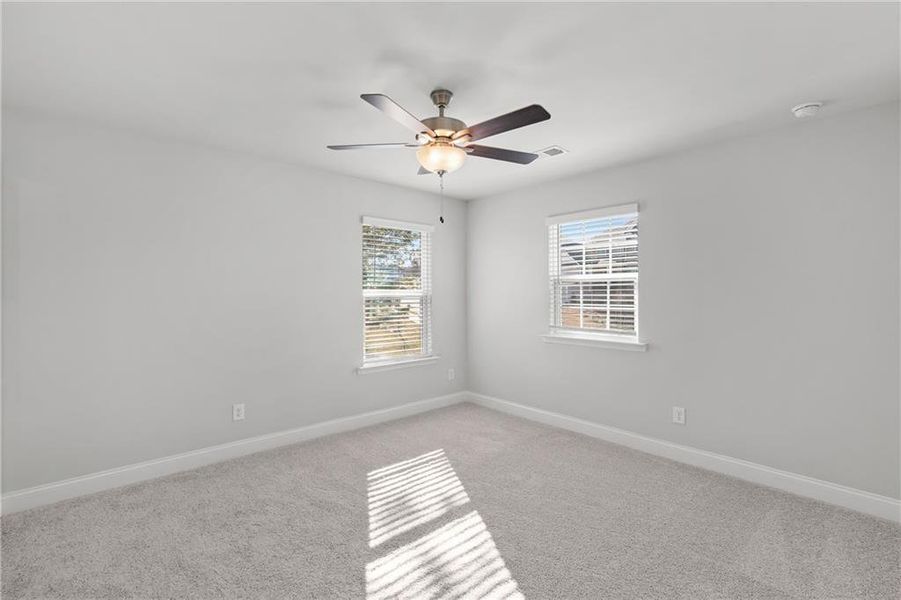 Spacious, unfurnished interior of a new home in Sierra Creek, Hoschton (Image 51).