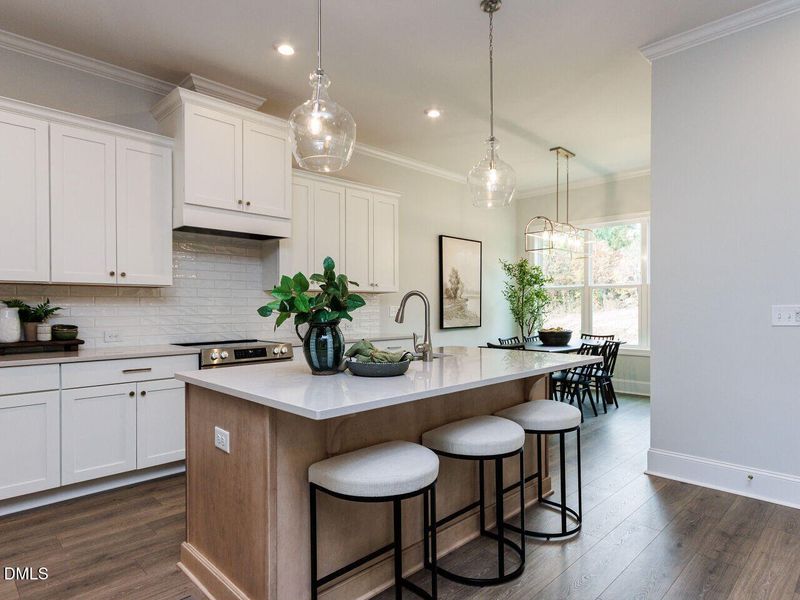 011-1280x960-kitchen