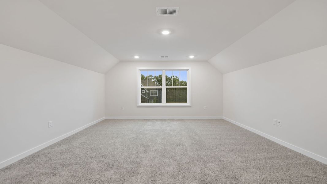 Spacious, unfurnished interior of a new home in Whitehawk Meadows, Travelers Rest (Image 28).